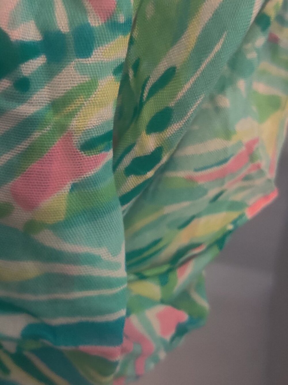 Lilly Pulitzer Infinity Scarf tropical leaf print